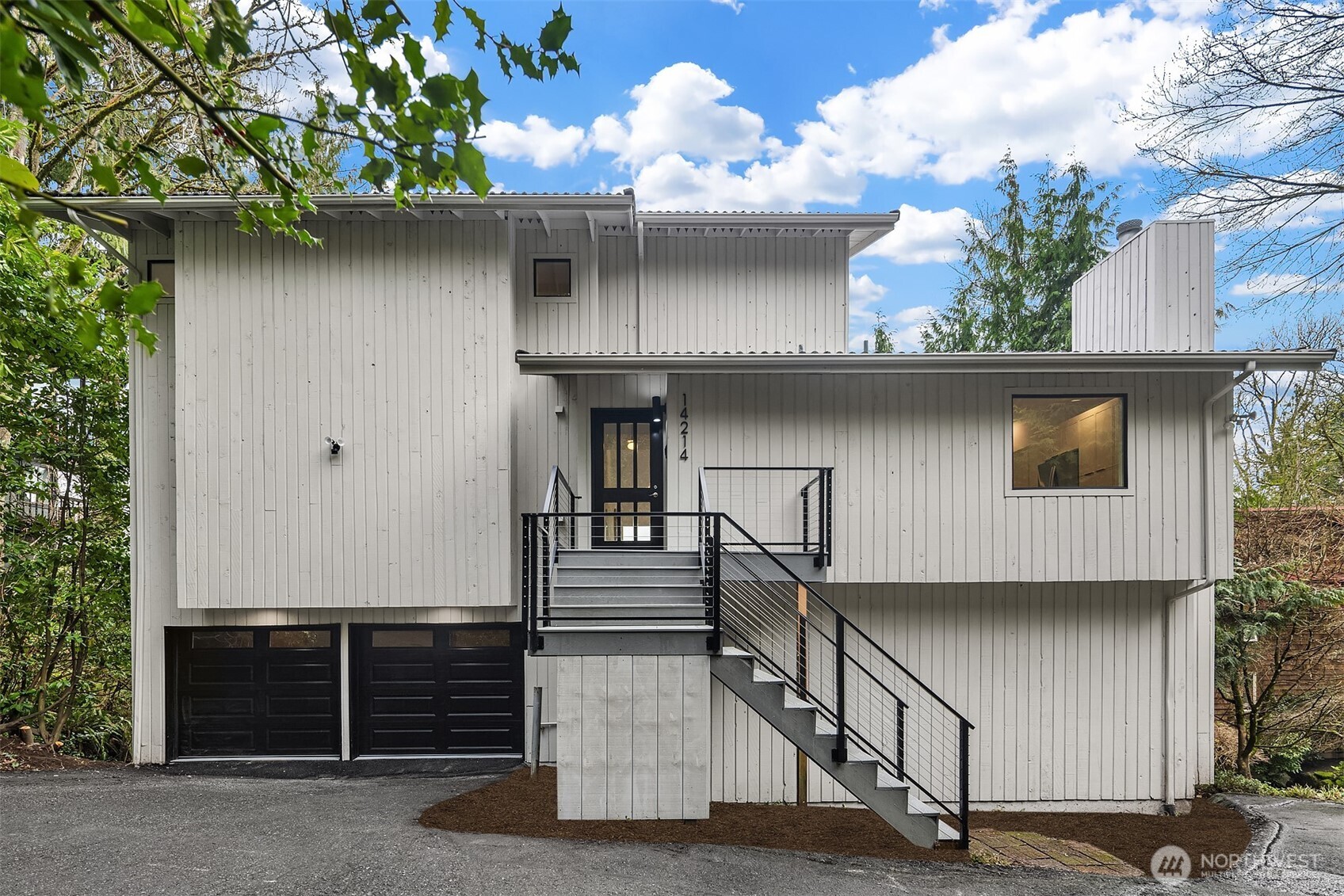 14214 Westwood Place NE — photo