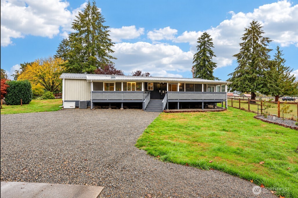 17229 SE Lake Moneysmith Road — photo