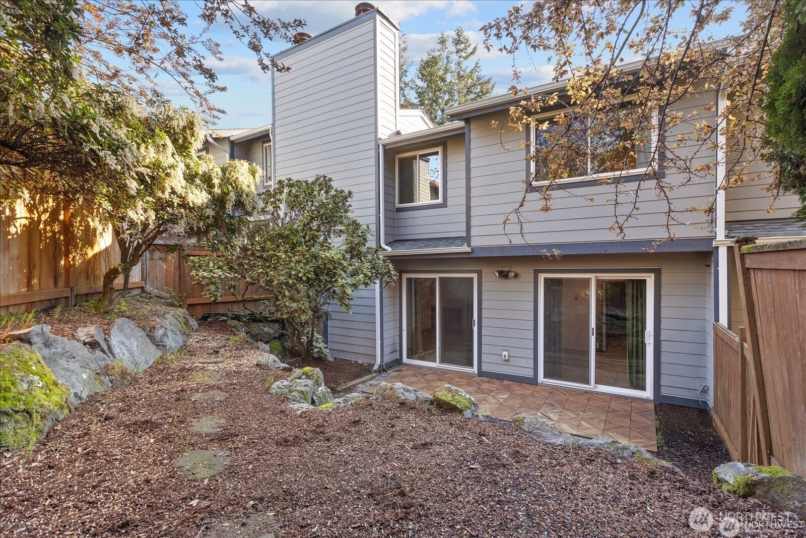 15914 3rd Place SW #C — photo