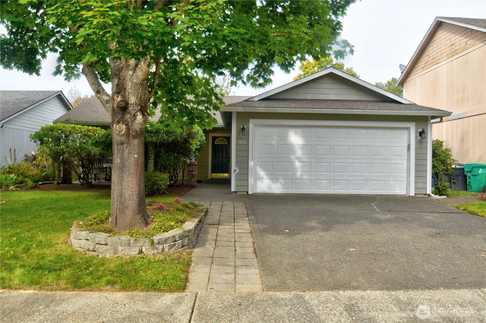 1616 Bright Star Way NE — photo