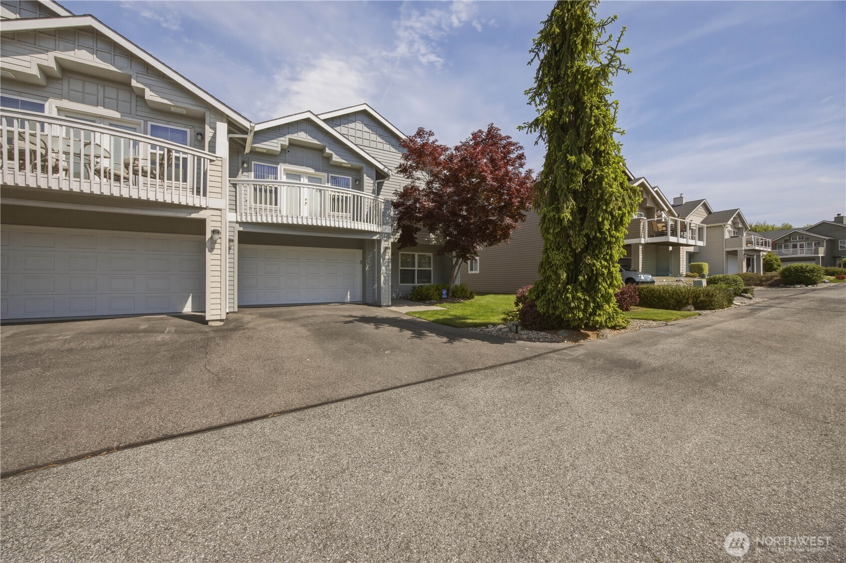 222 Parkway Drive — photo