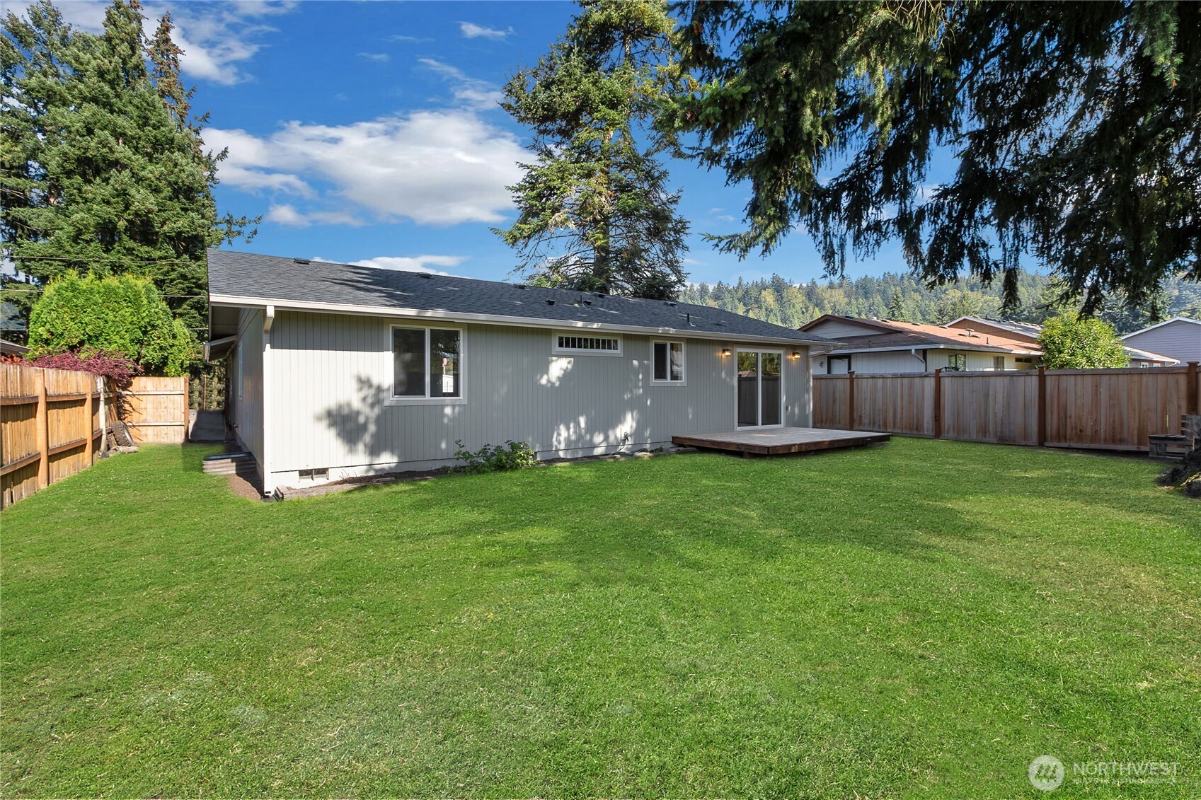 202 Bridge Street SE, Orting, WA 98360 — photo 3