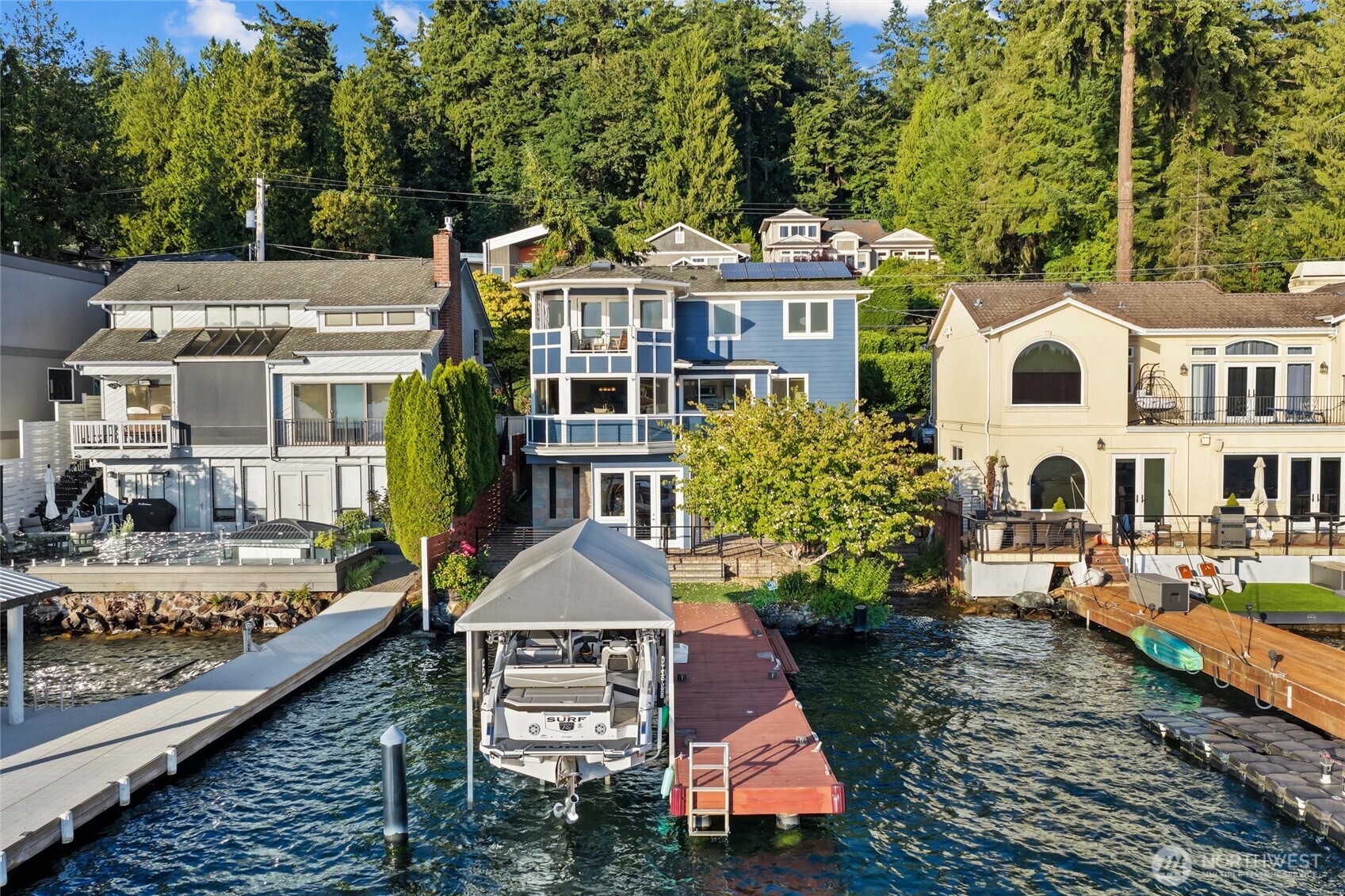 13133 Holmes Point Drive NE — photo