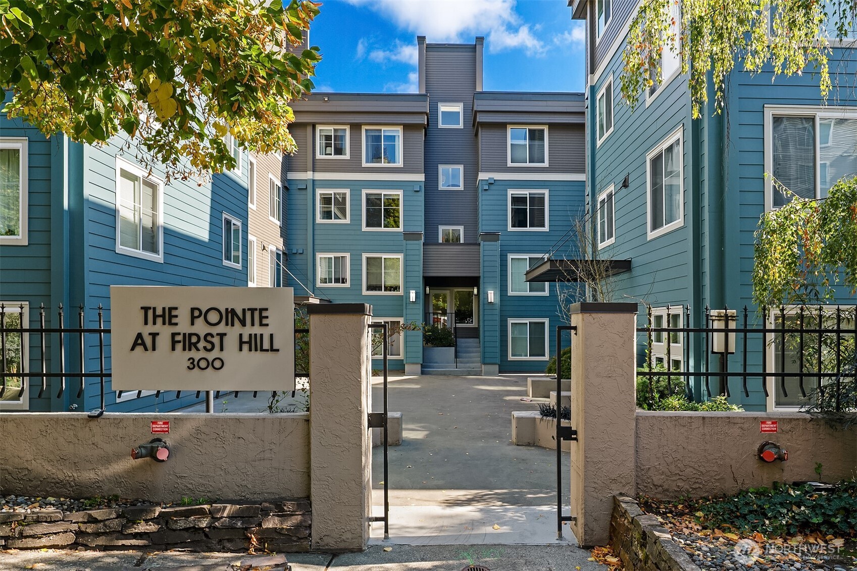 300 10th Avenue #B409 — photo
