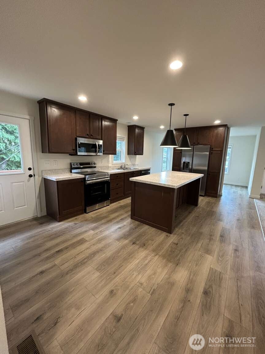 302 W Farrell Street, Aberdeen, WA 98520 | Realty.com