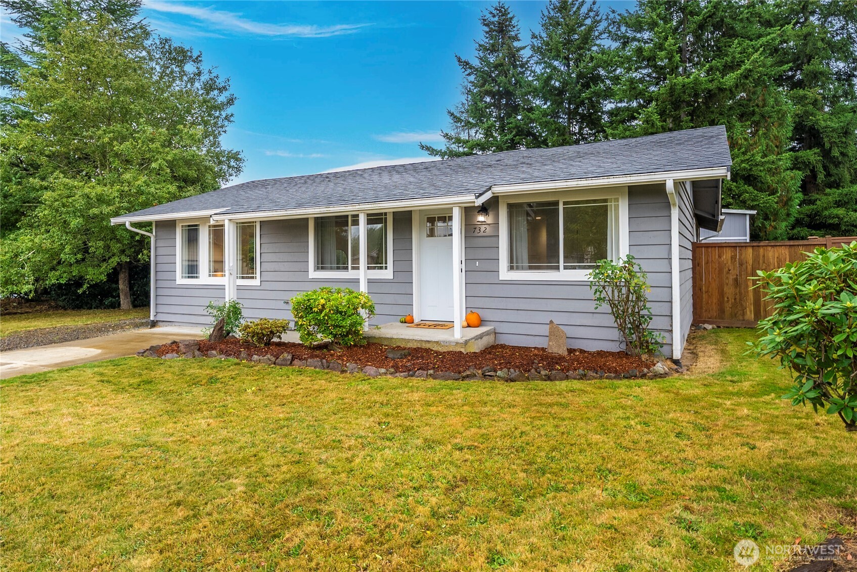 732 Natalie Place — photo