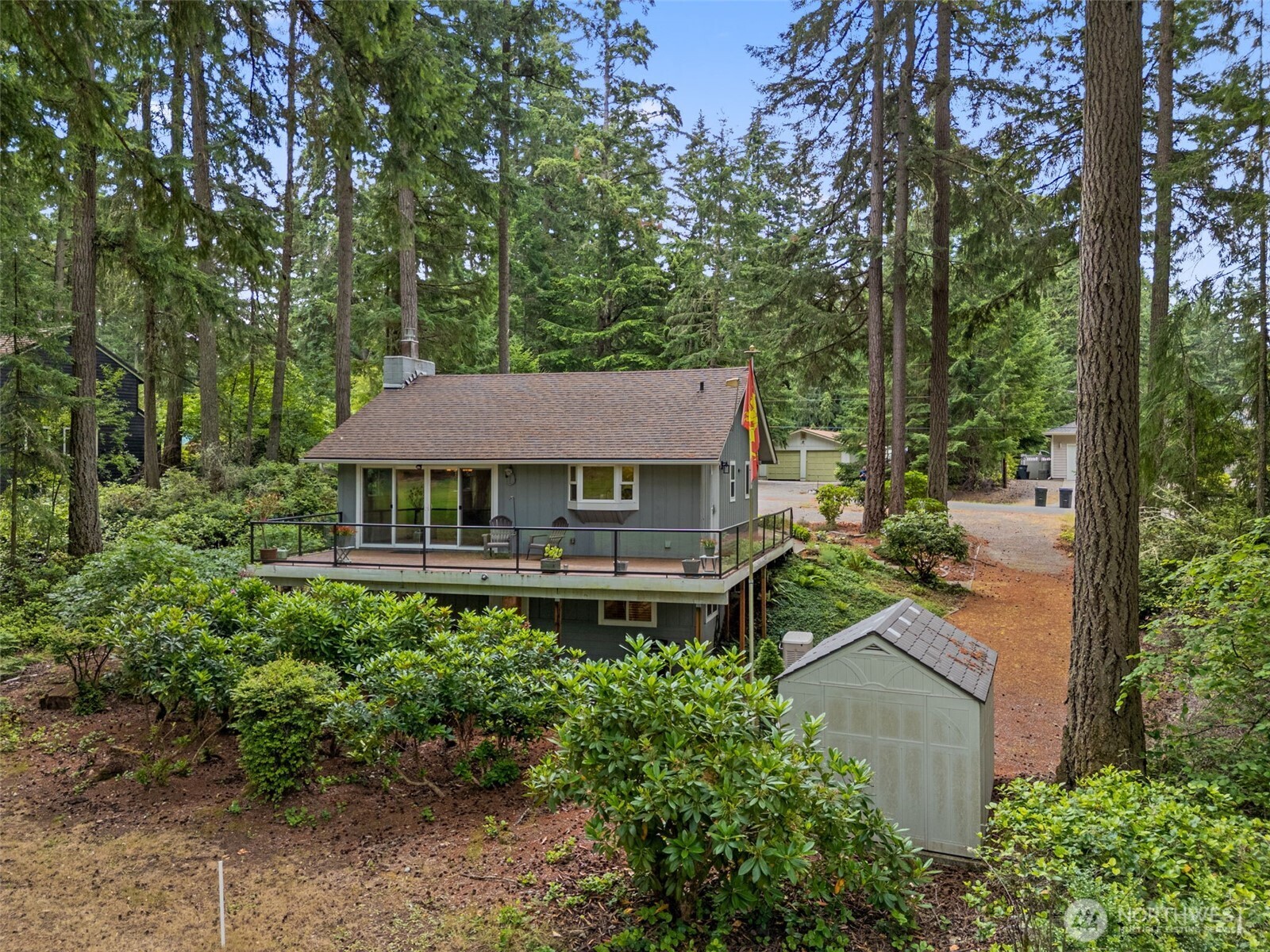 11001 Pioneer Drive — photo