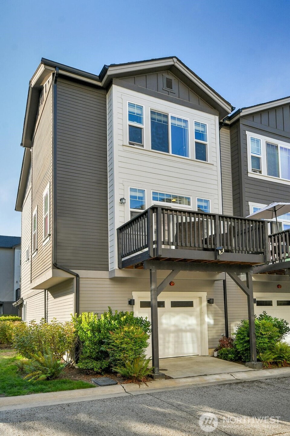 153 SW 185th Lane — photo