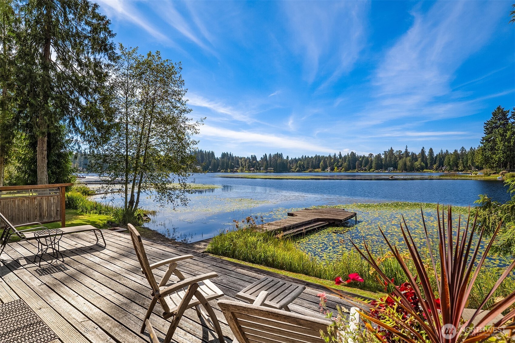 11521 E Lake Joy Drive NE — photo