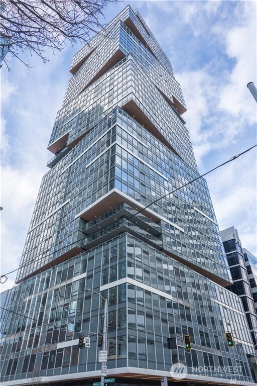 1808 Minor Avenue #1403 — photo