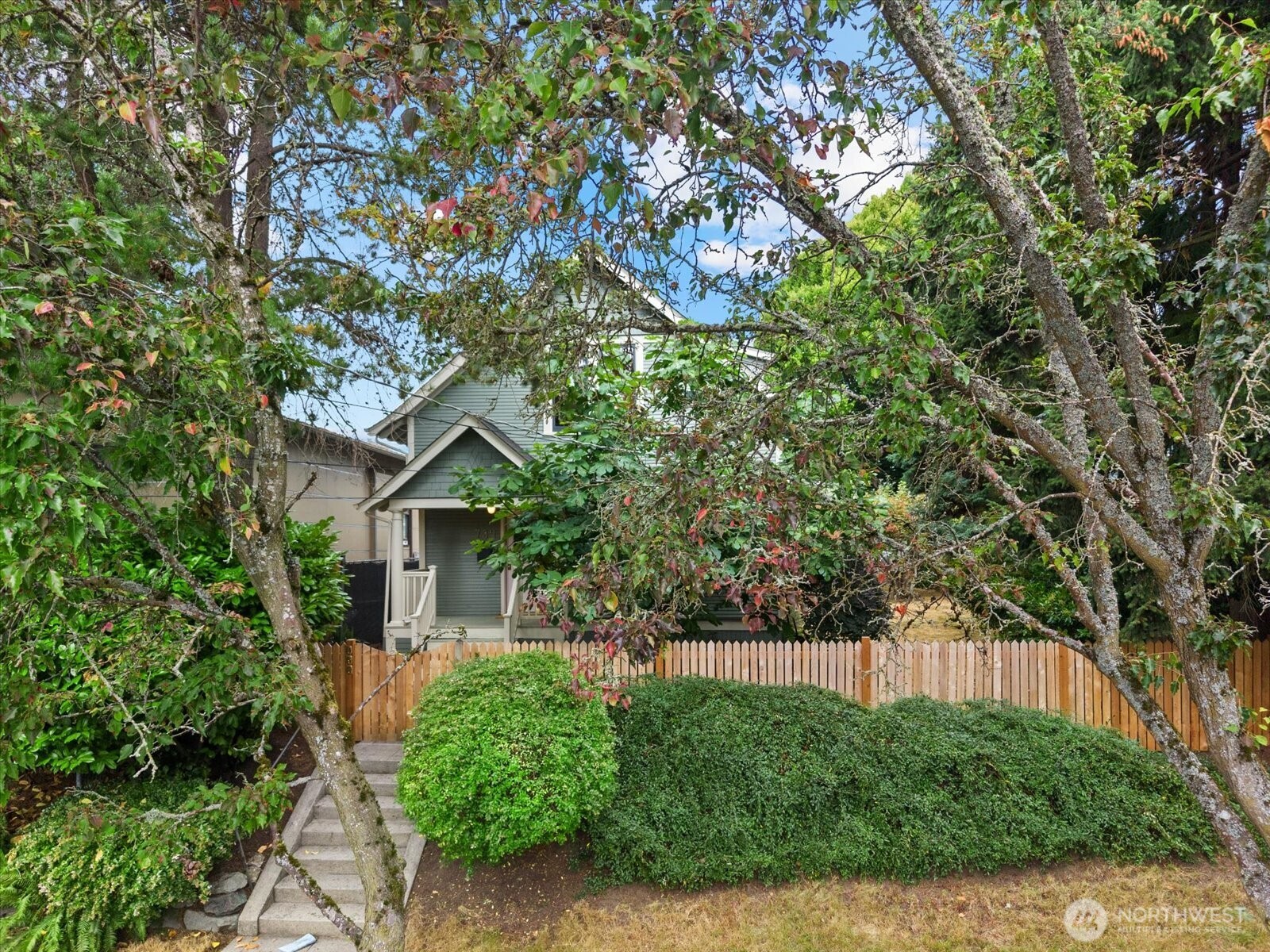 734 N 75th Street — photo
