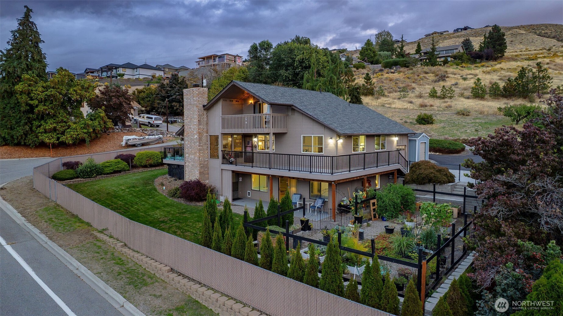 2718 Westview Drive — photo