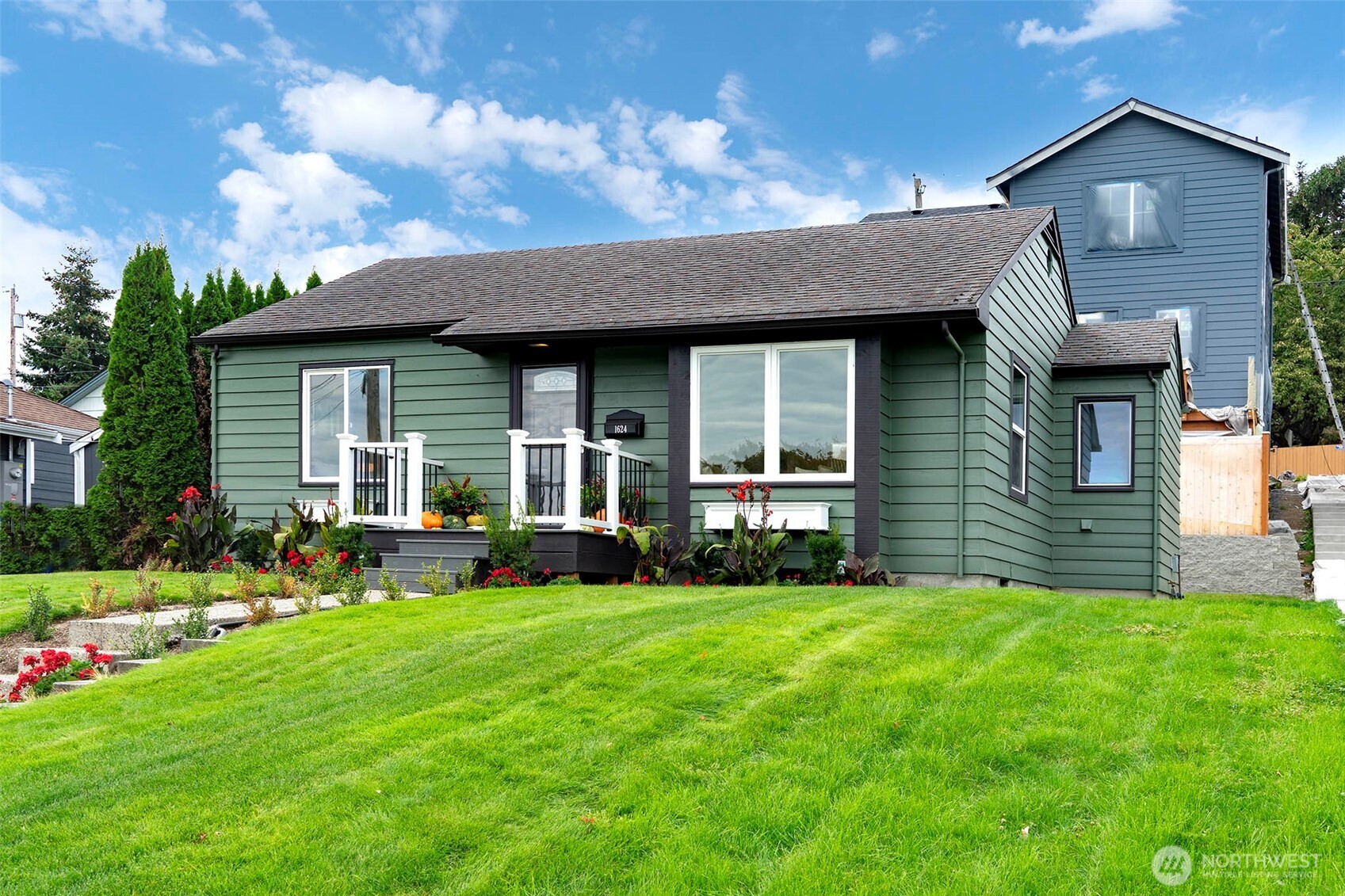 1624 Pine Street, Everett, WA 98201 — photo 3