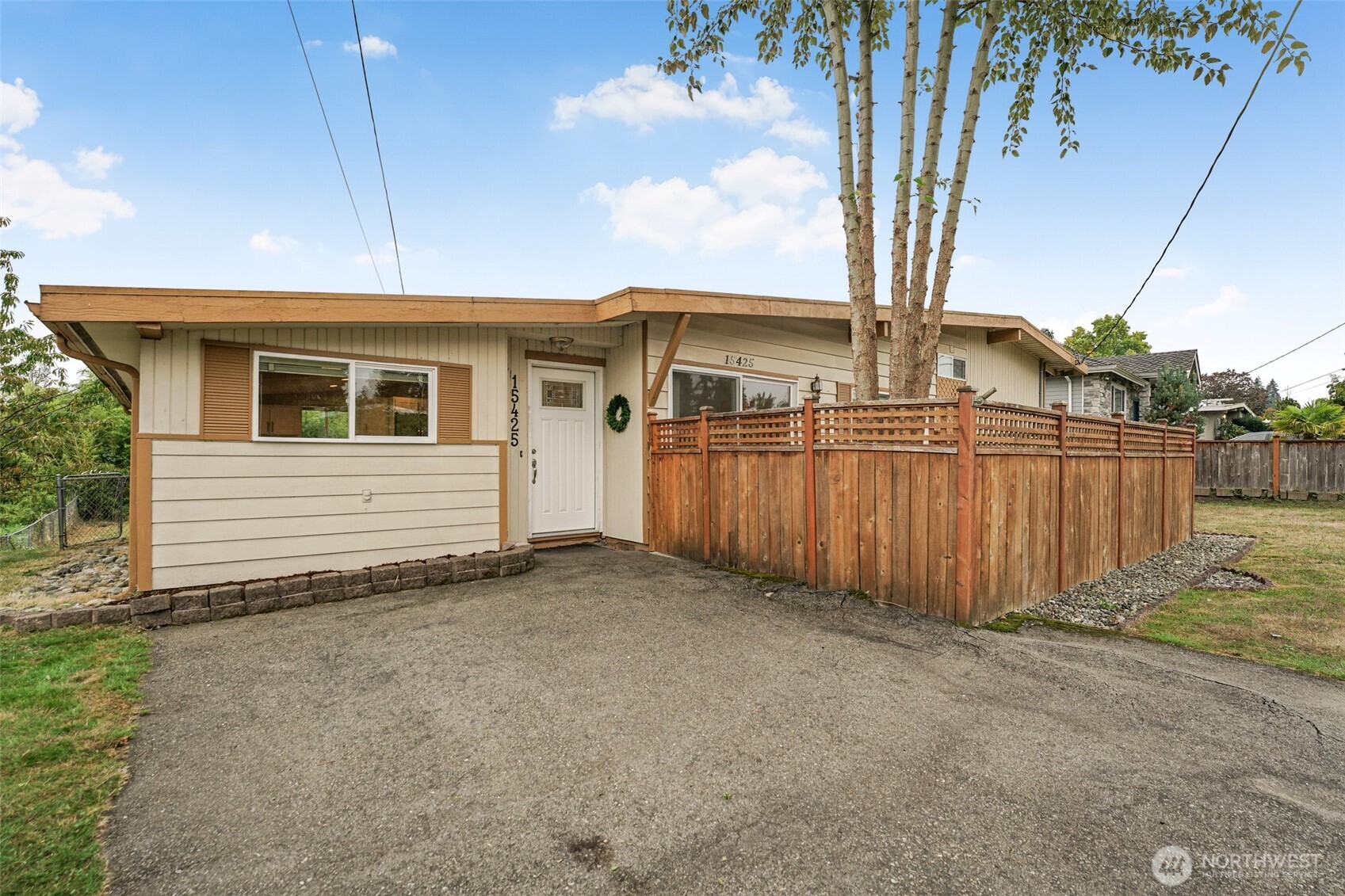 15425 SE 11th Street — photo