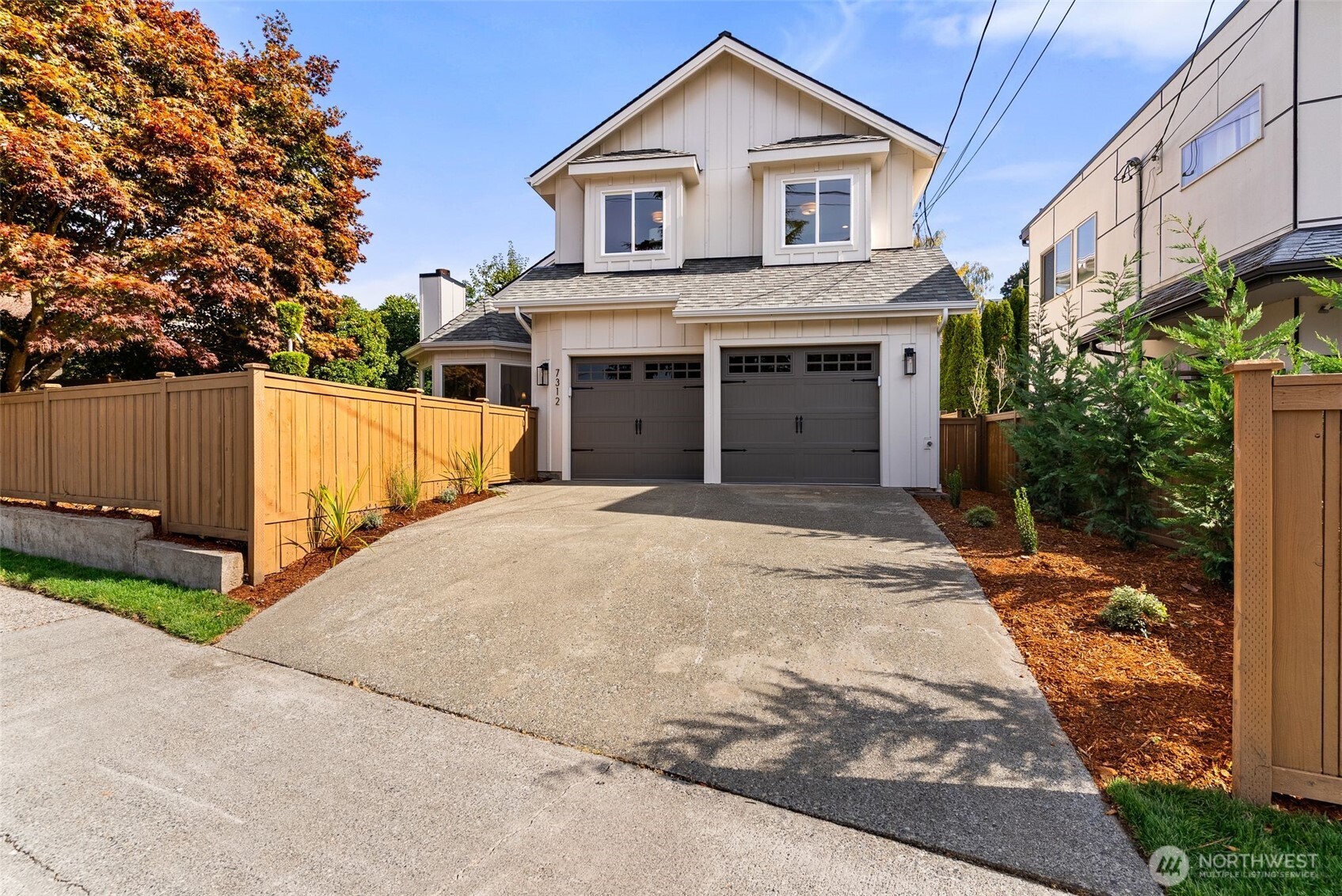 7312 Fauntleroy Way SW — photo