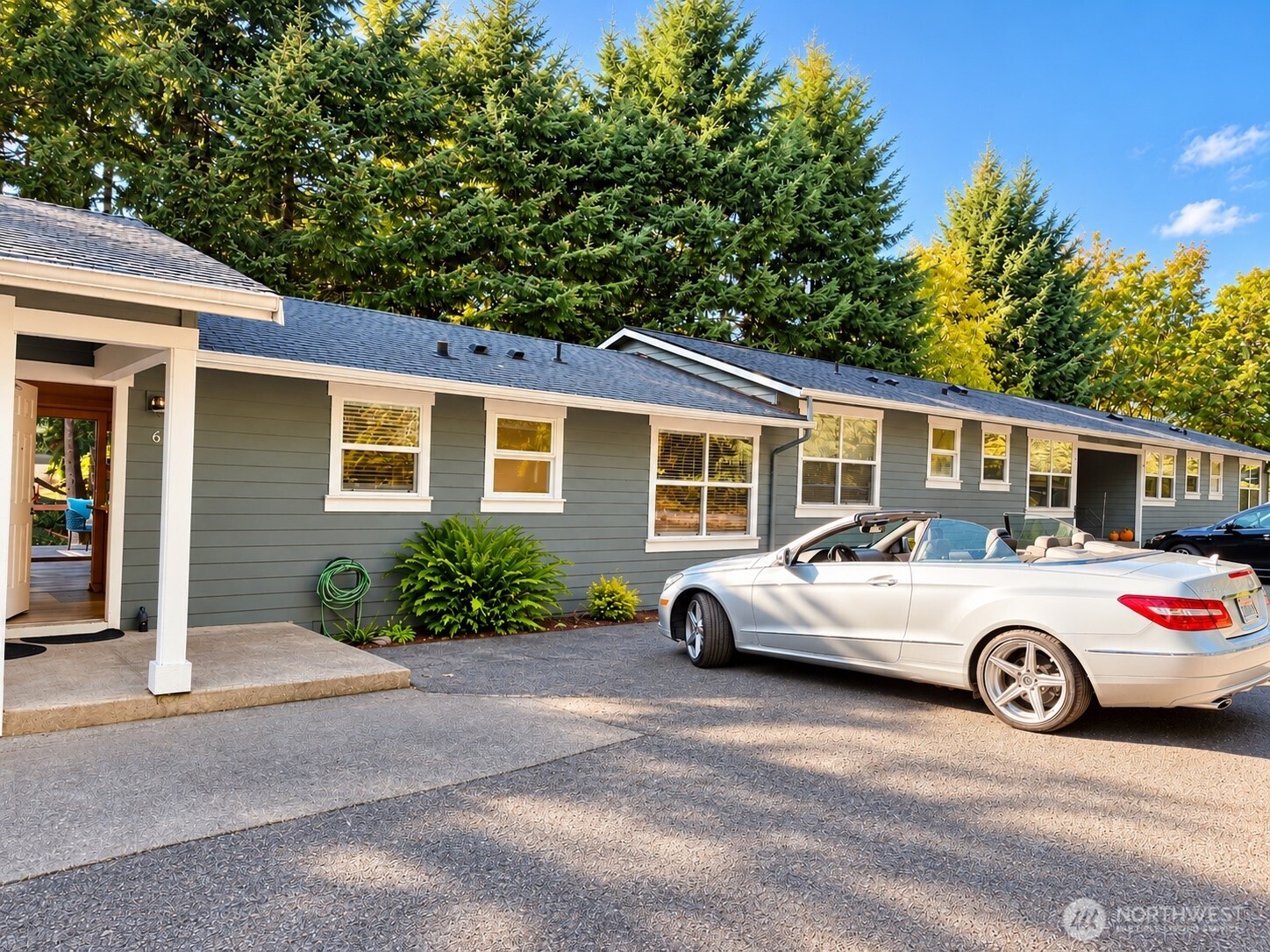 1574 NE Park View Drive #6 — photo