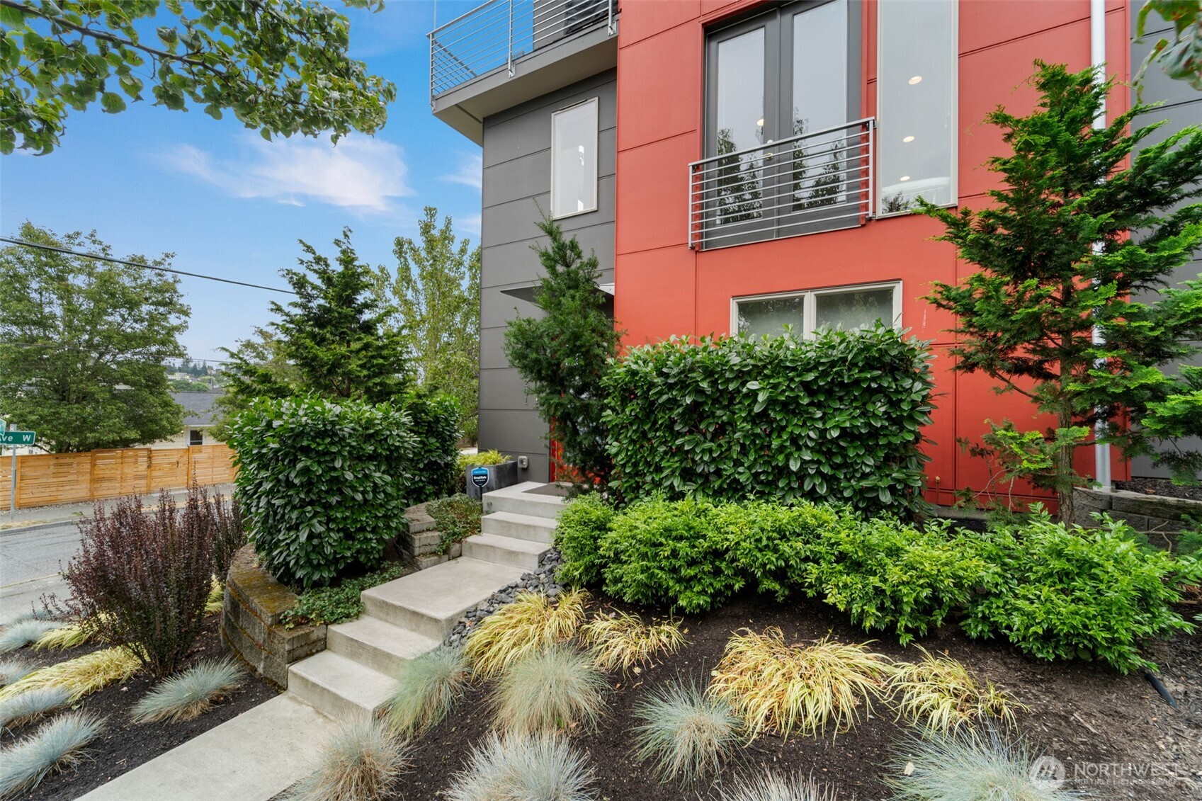 2201 W Ruffner Street, Seattle, WA 98199 — photo 2