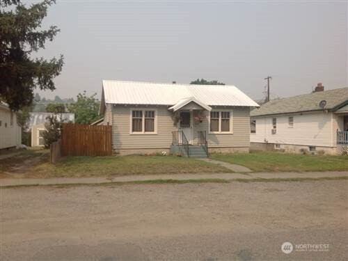 310 S Birch Street — photo