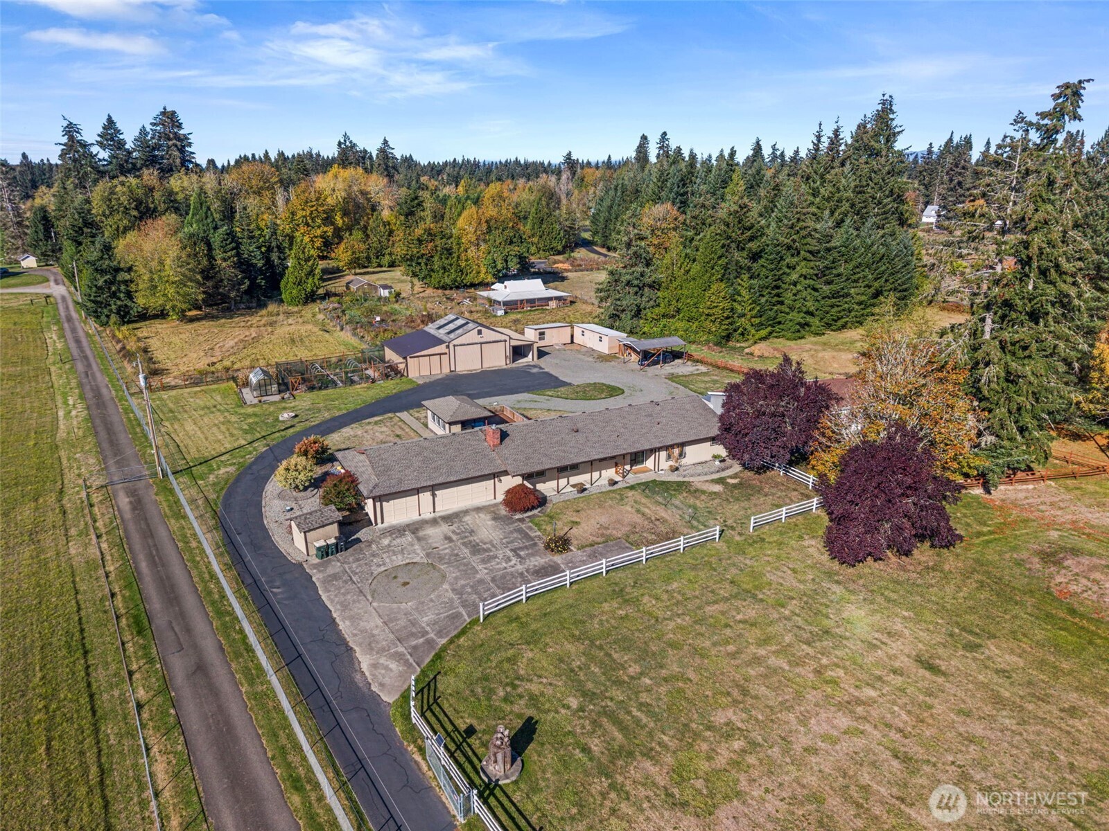 5225 Sleater Kinney Road NE — photo