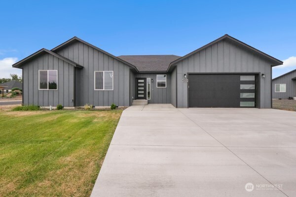 6428 Road 2.05 NE — photo