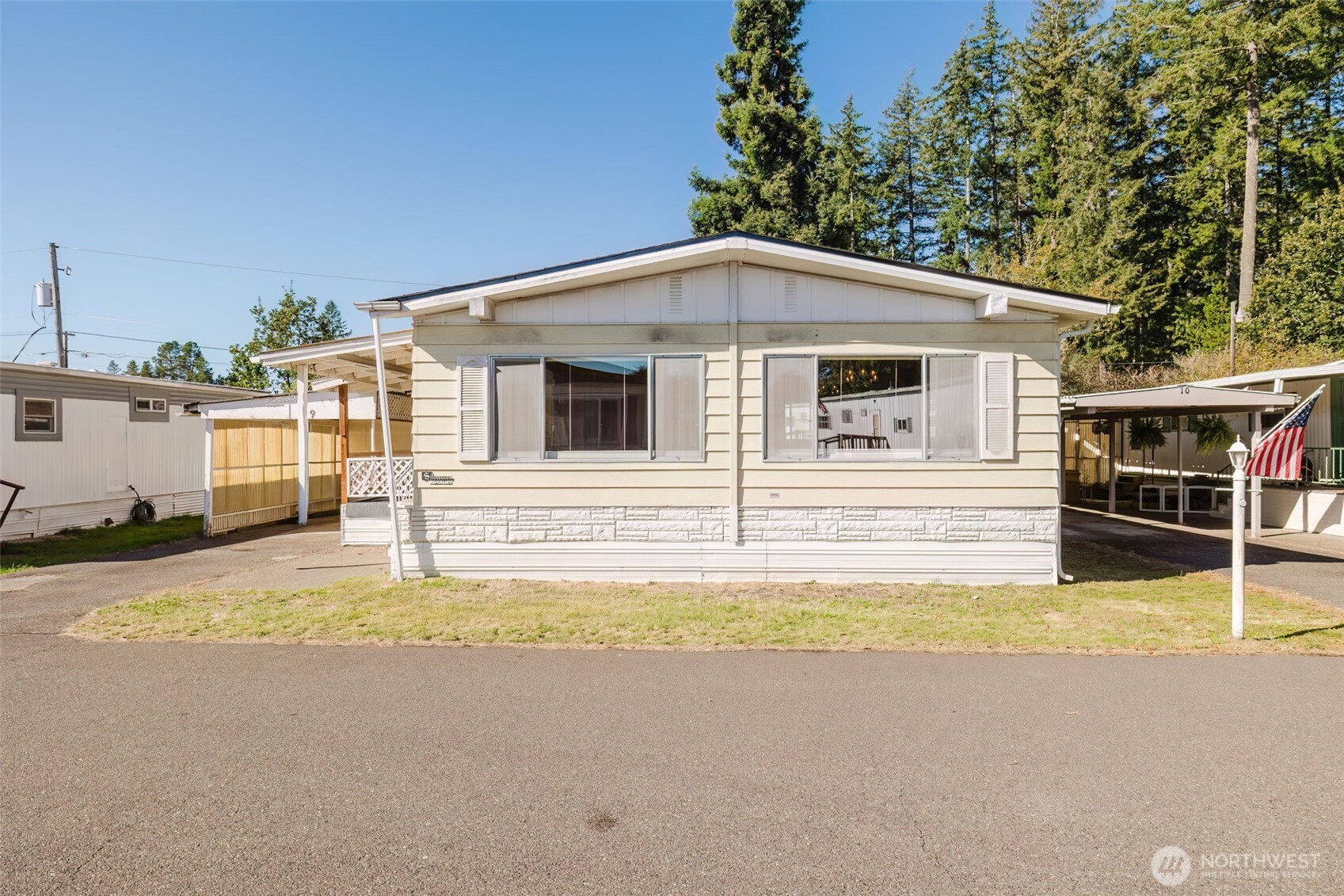 1700 E Shelton Springs Road #9 — photo
