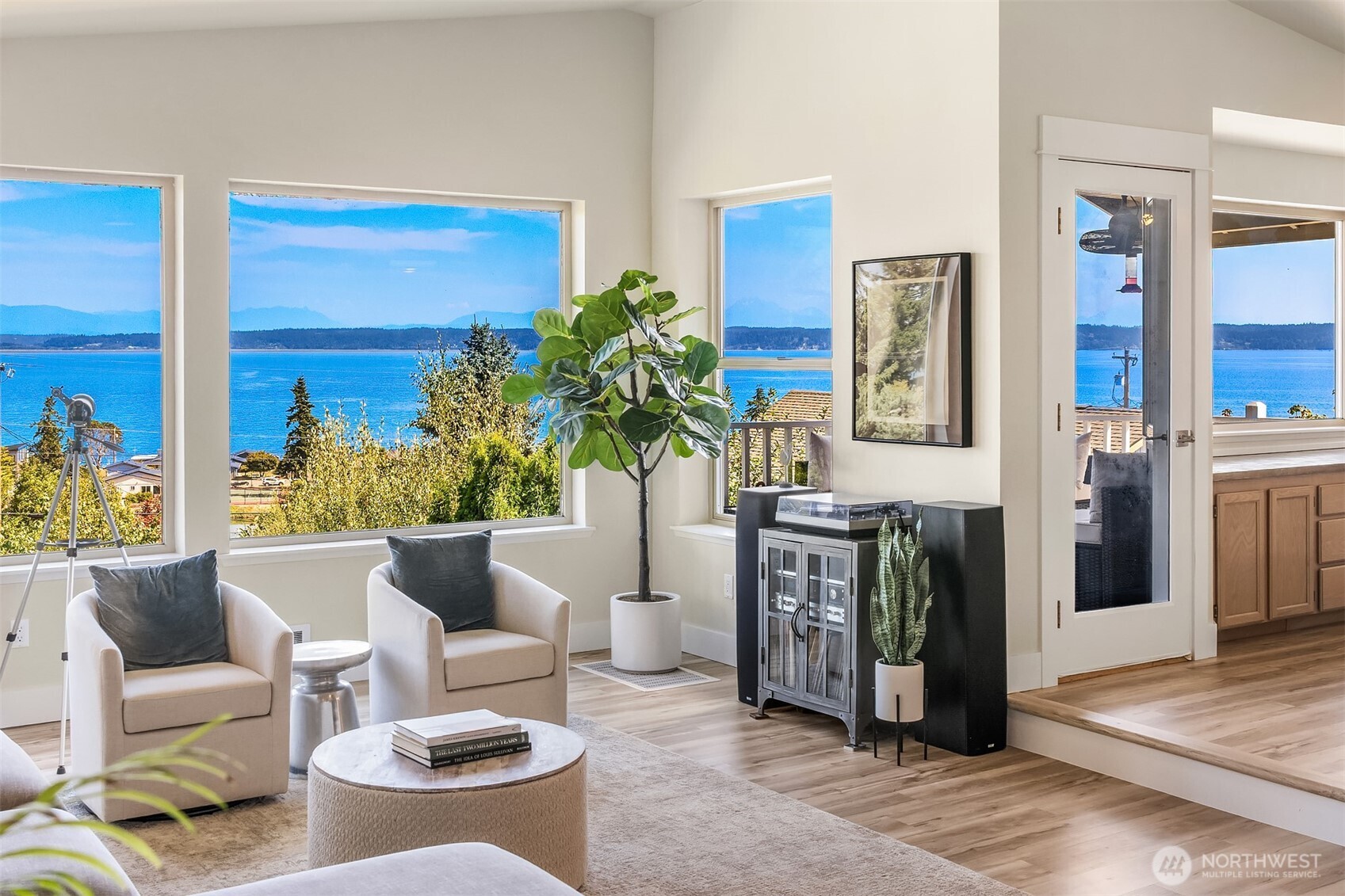 1379 SE Camano Drive — photo