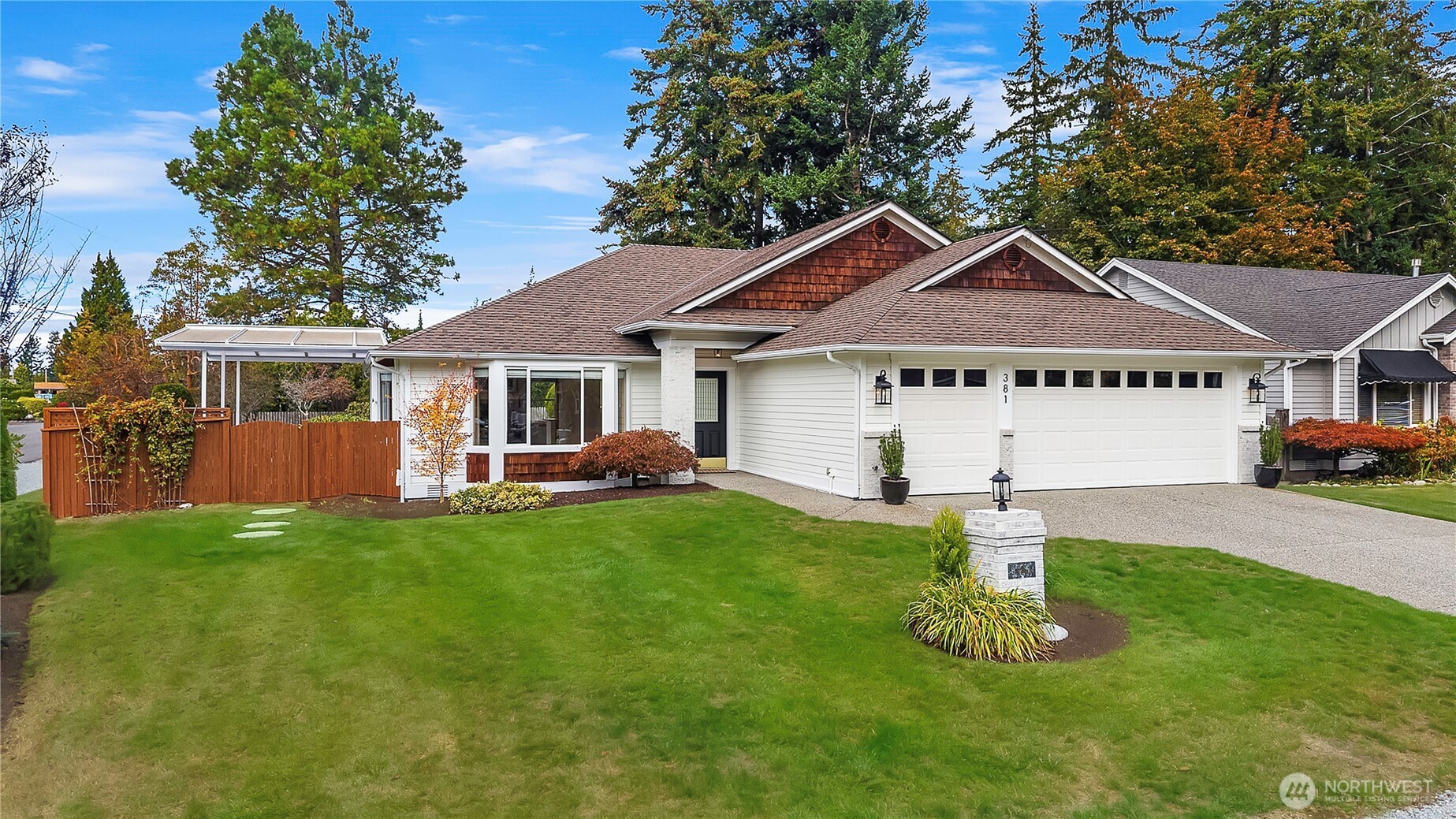 381 MacBrae Drive — photo