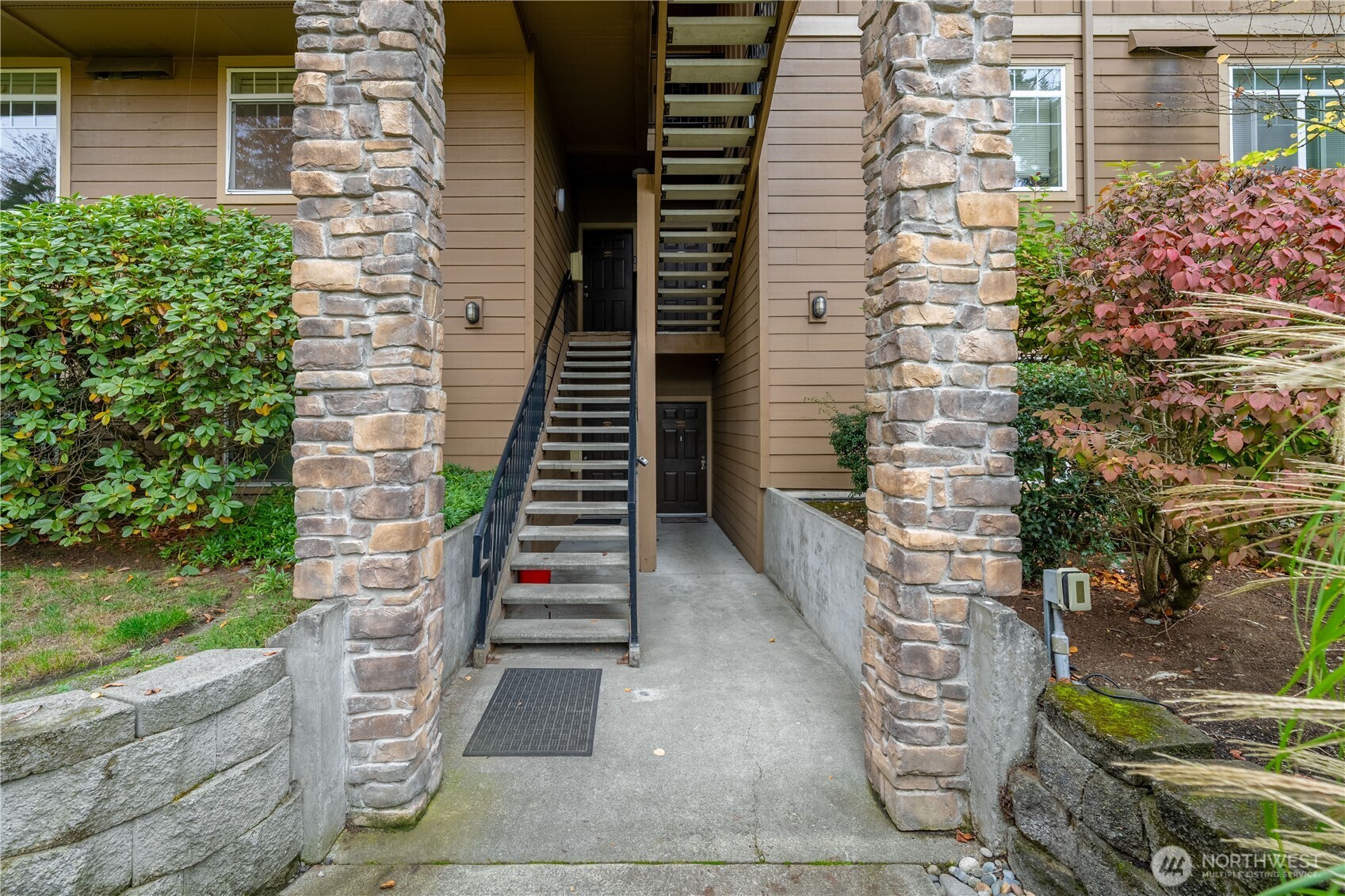 18930 Bothell Everett Highway #E203, Bothell, WA 98012 — photo 2