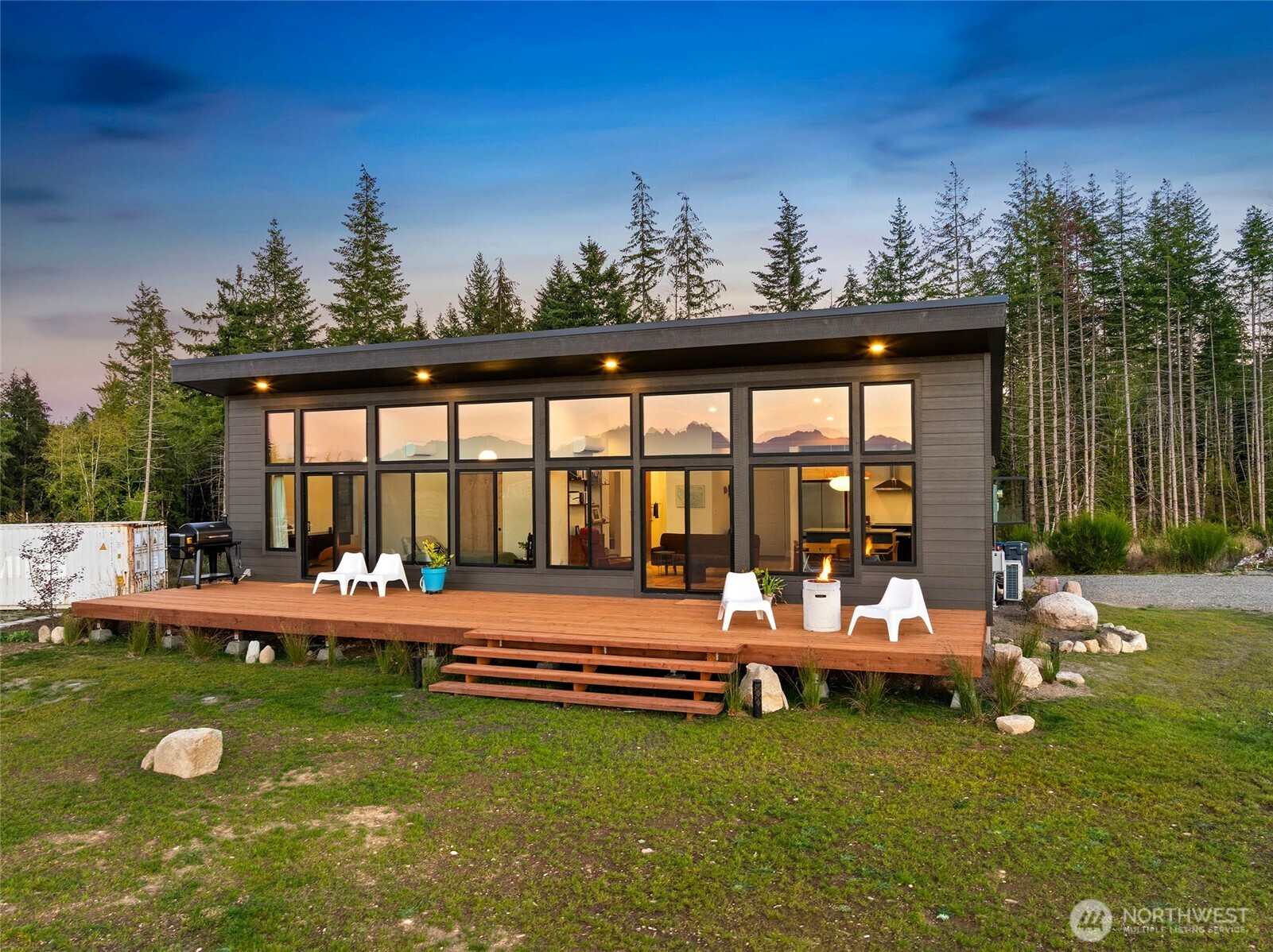 220 E Johnson Ridge Drive — photo