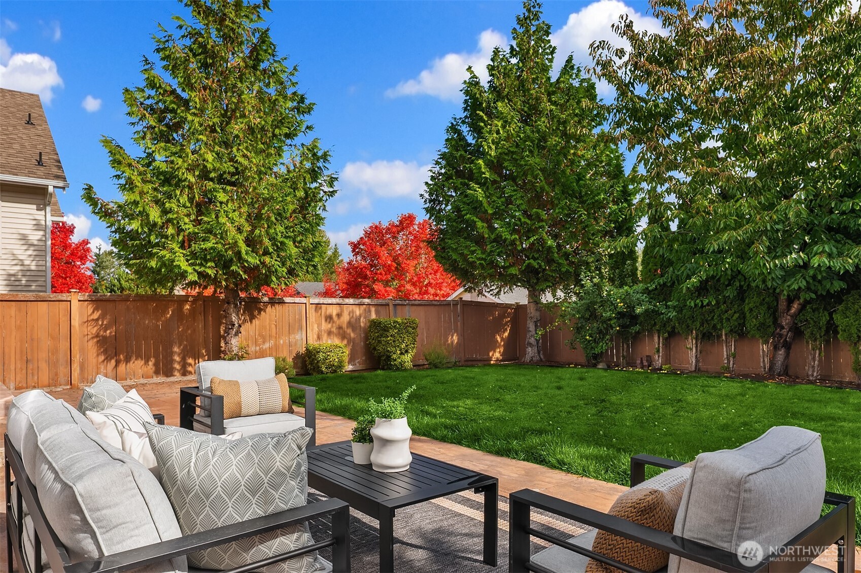 9404 Templeton Avenue SE, Snoqualmie, WA 98065 | Realty.com