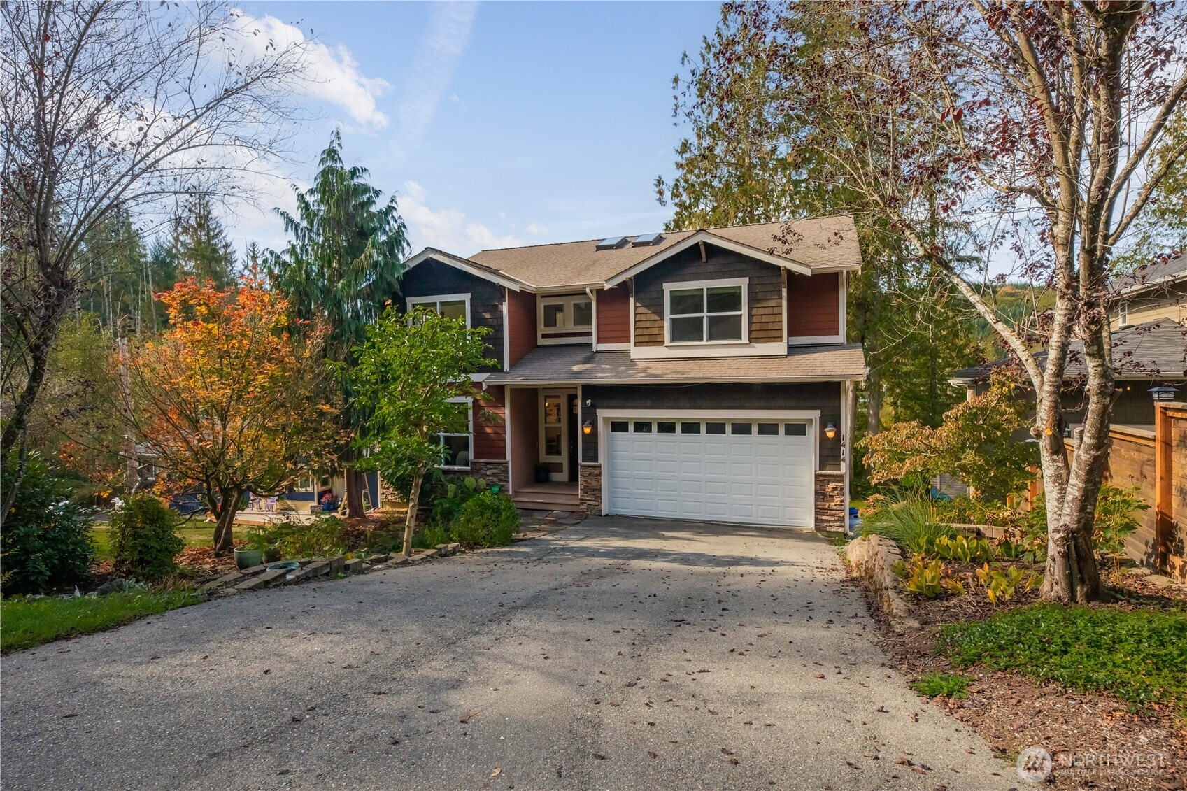 1414 Lake Roesiger Drive — photo