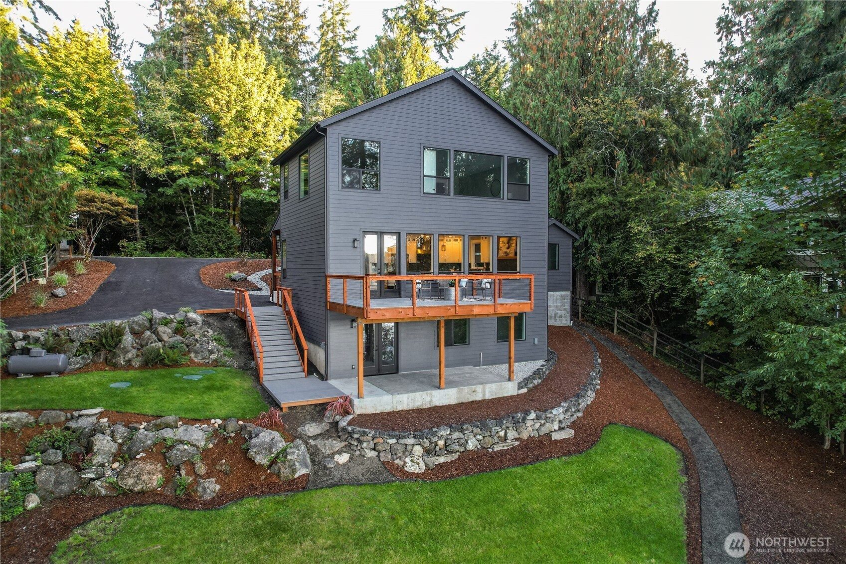 8104 Ellison Loop NW — photo