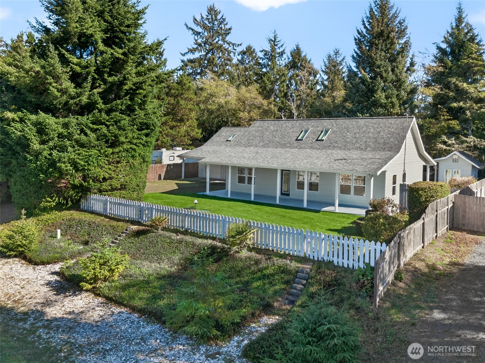 27852 Y Lane — photo