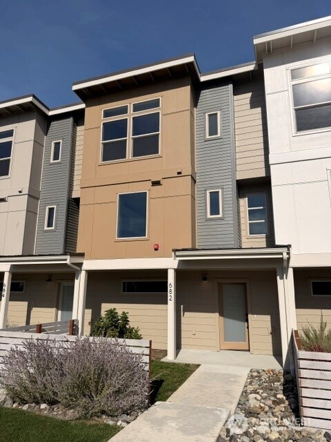 682 (Lot 18) W Kline Road — photo