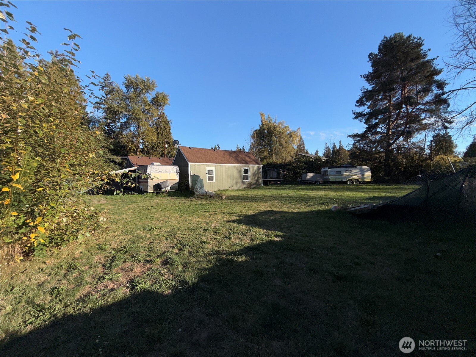 6806 19th Avenue NE — photo