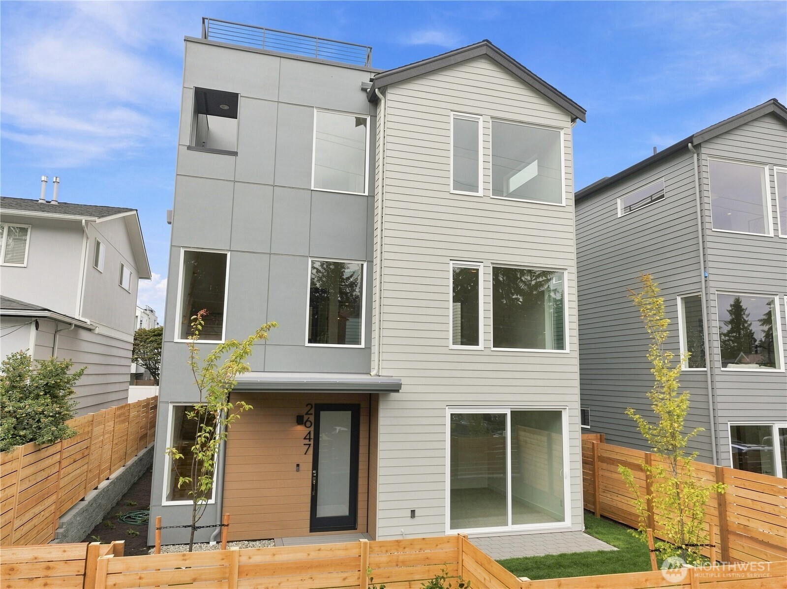 2647 Walnut Avenue SW — photo