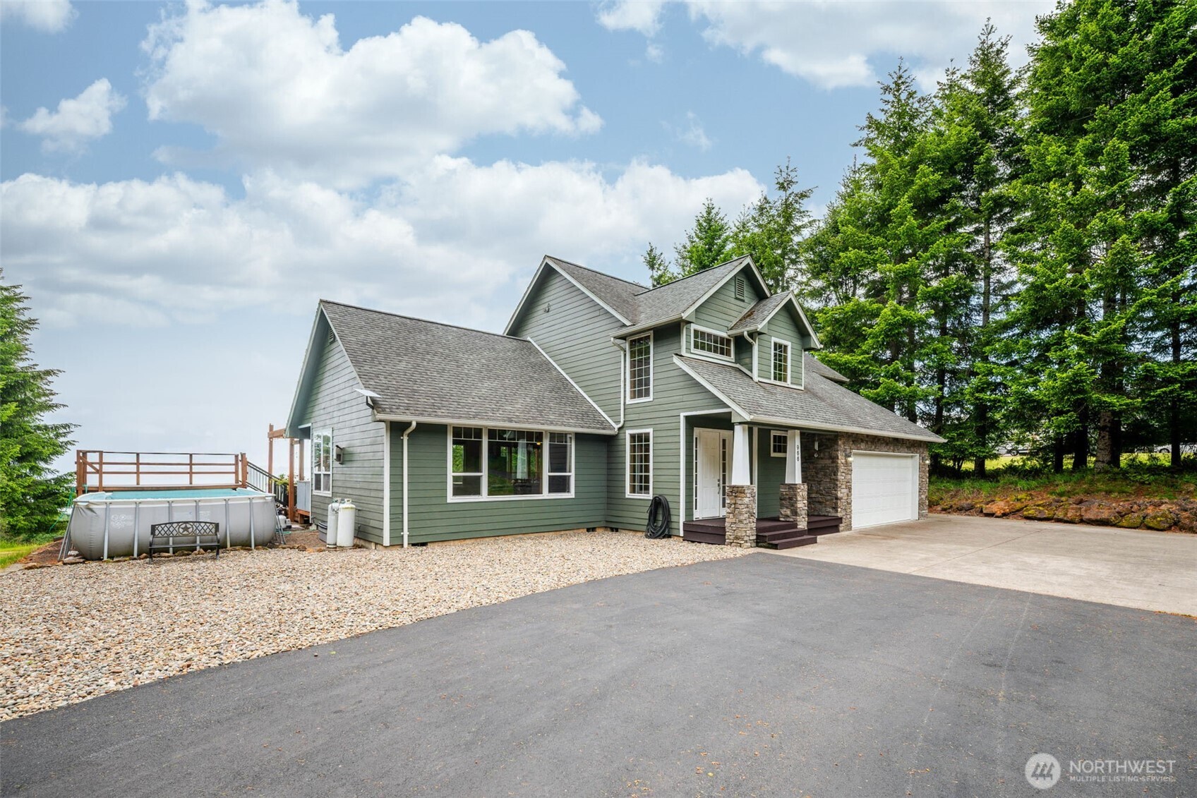 966 Lookout Road, Castle Rock, WA 98611 — photo 2