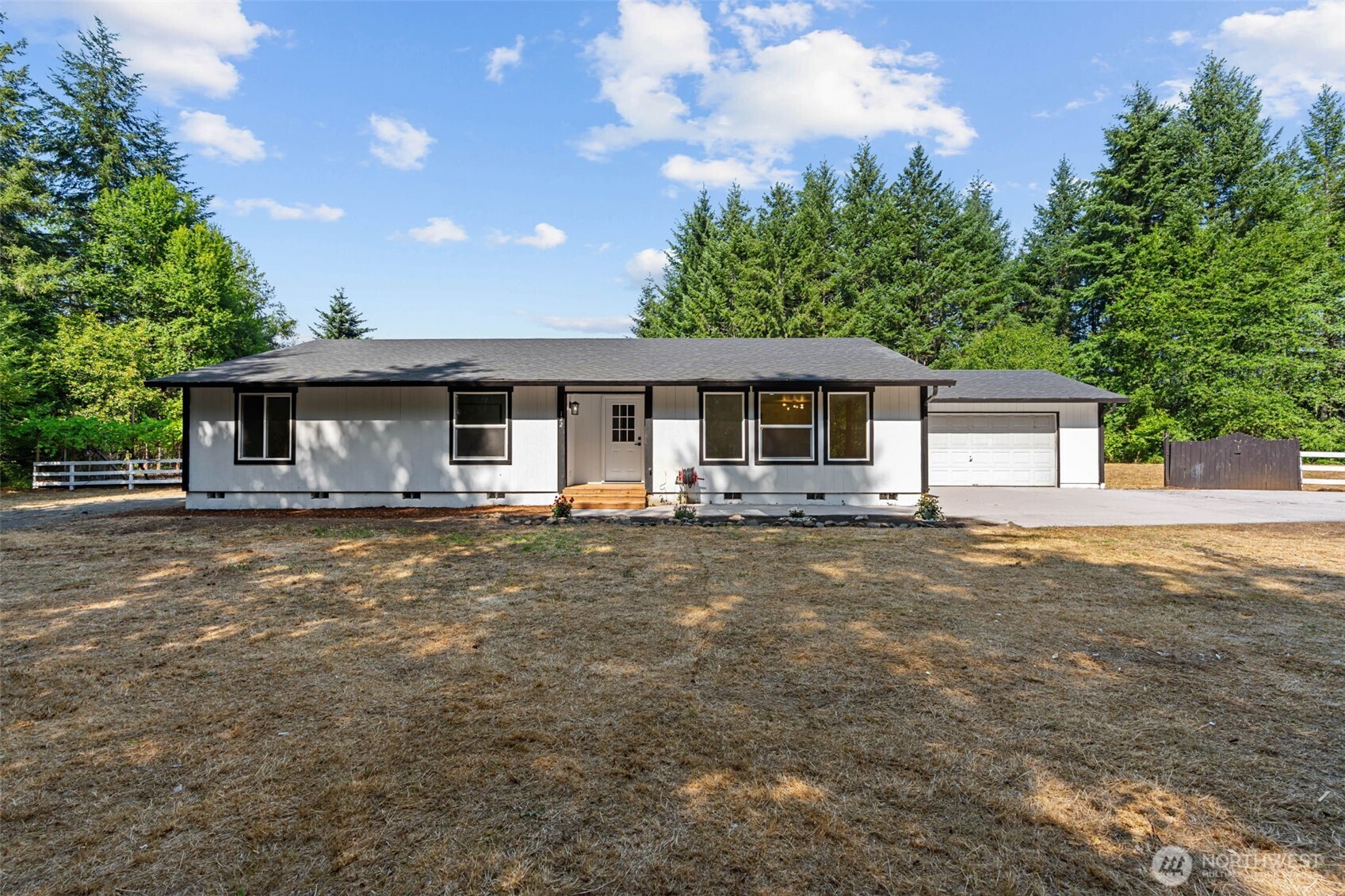 122 Northview Drive — photo