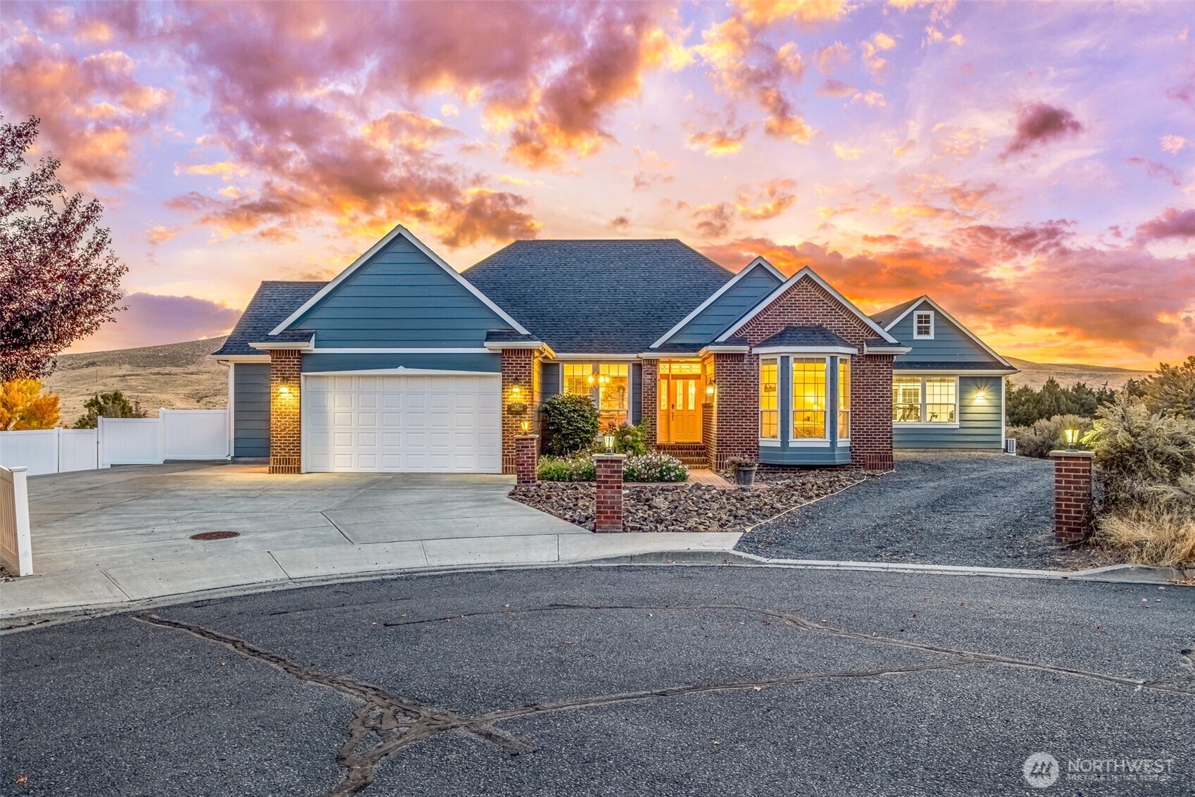 341 Canyon View Crt — photo