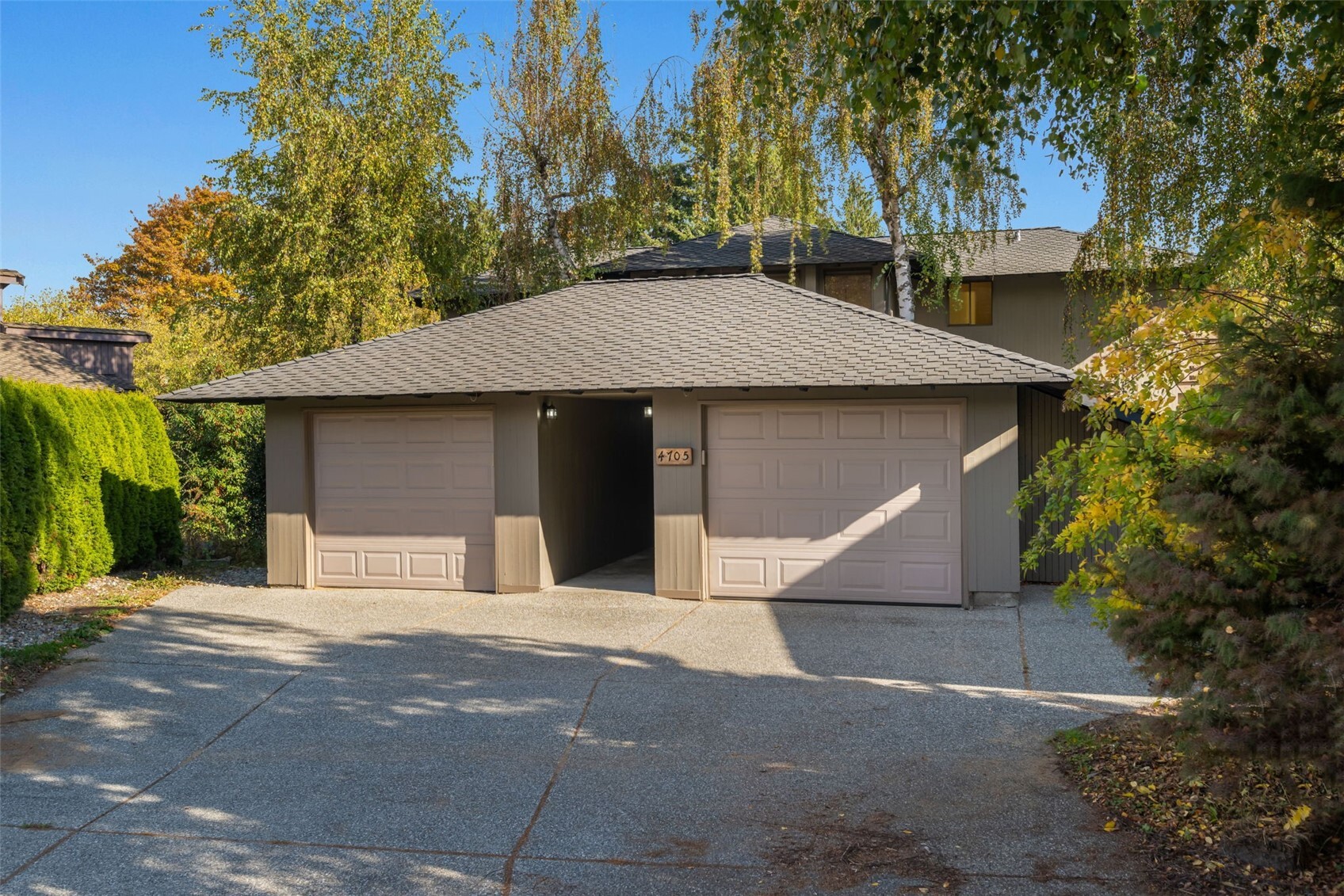 4705 W Glenhaven Drive — photo