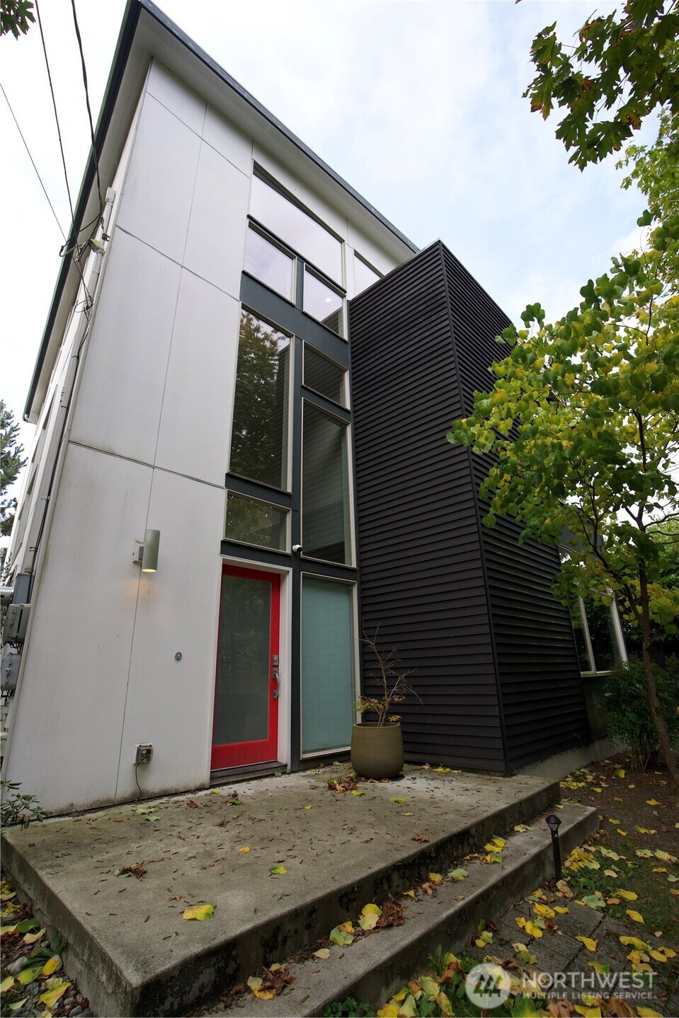 9109 Cyrus Avenue NW — photo