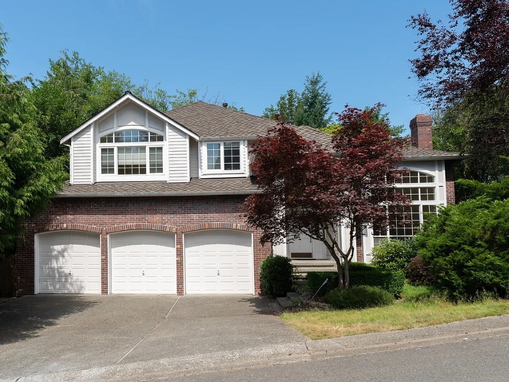16410 SE 56th Place — photo