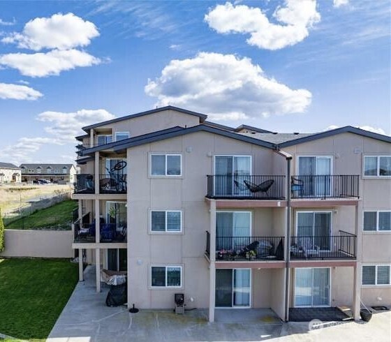 2900 Marina Drive #107 — photo