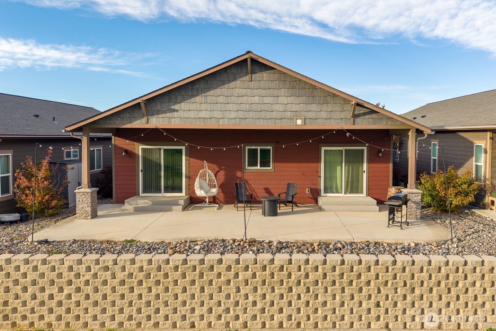 6097 Murray Way — photo