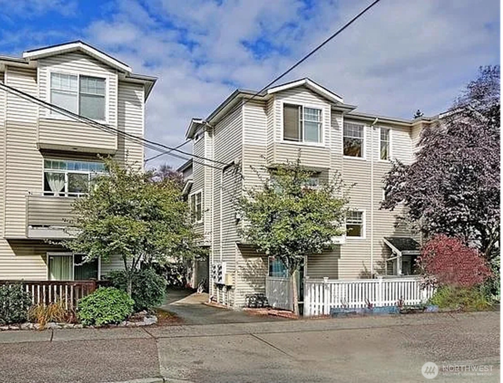 9505 8th Avenue NW — photo