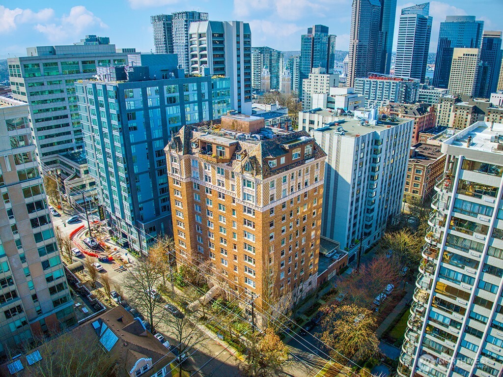 1017 Minor Avenue #1403 — photo
