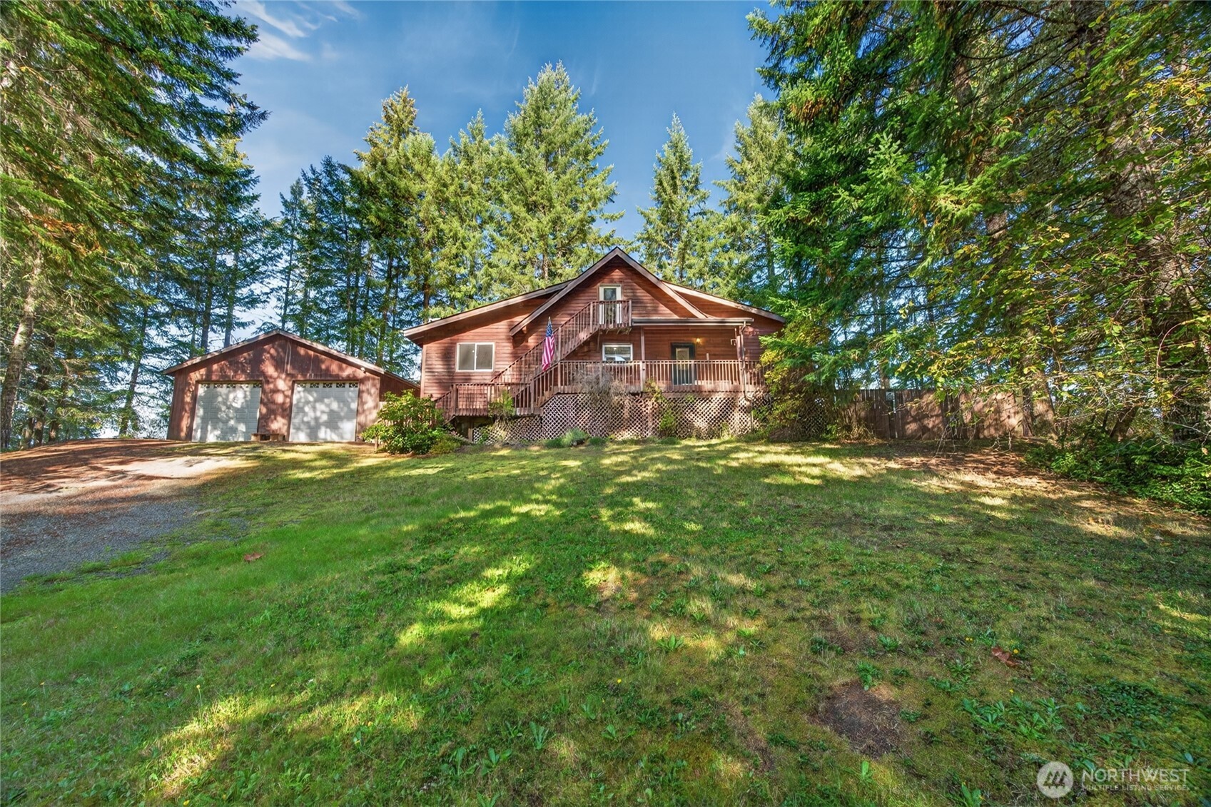 Home in Randle, WA 98377 — photo 2