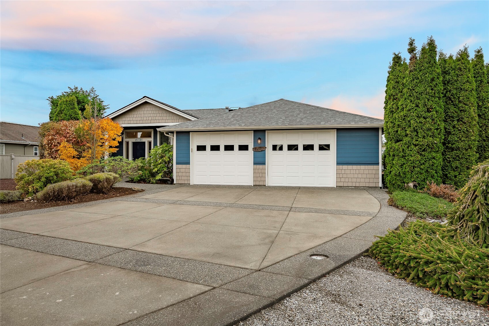 8135 Coquitlam Place — photo