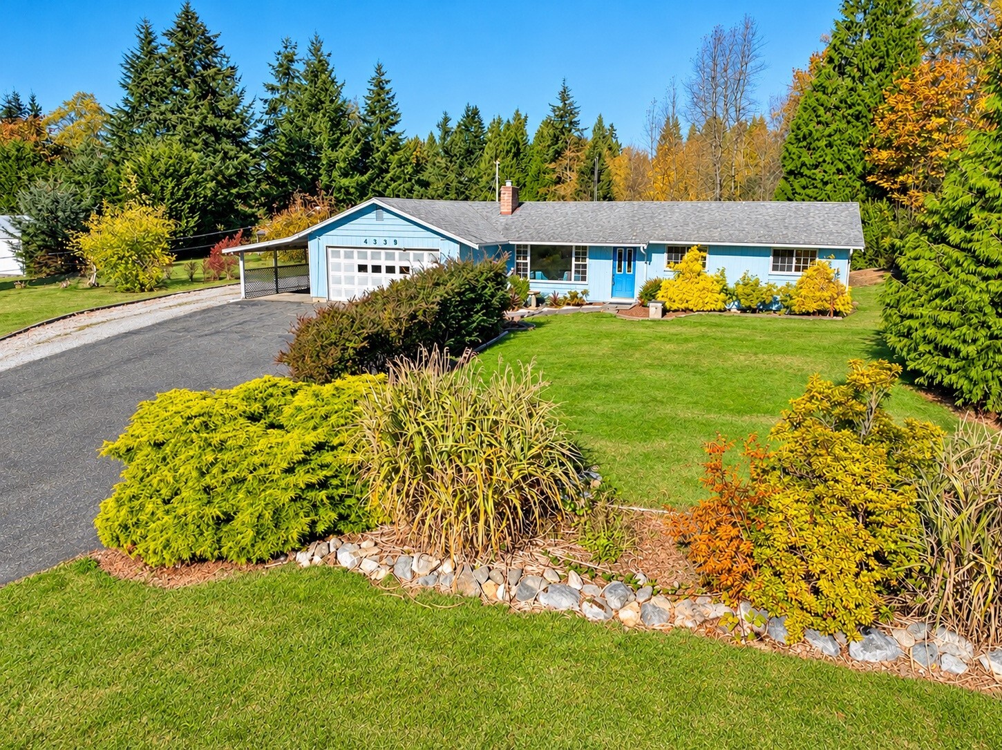 4336 Birch Bay Lynden Rd. — photo