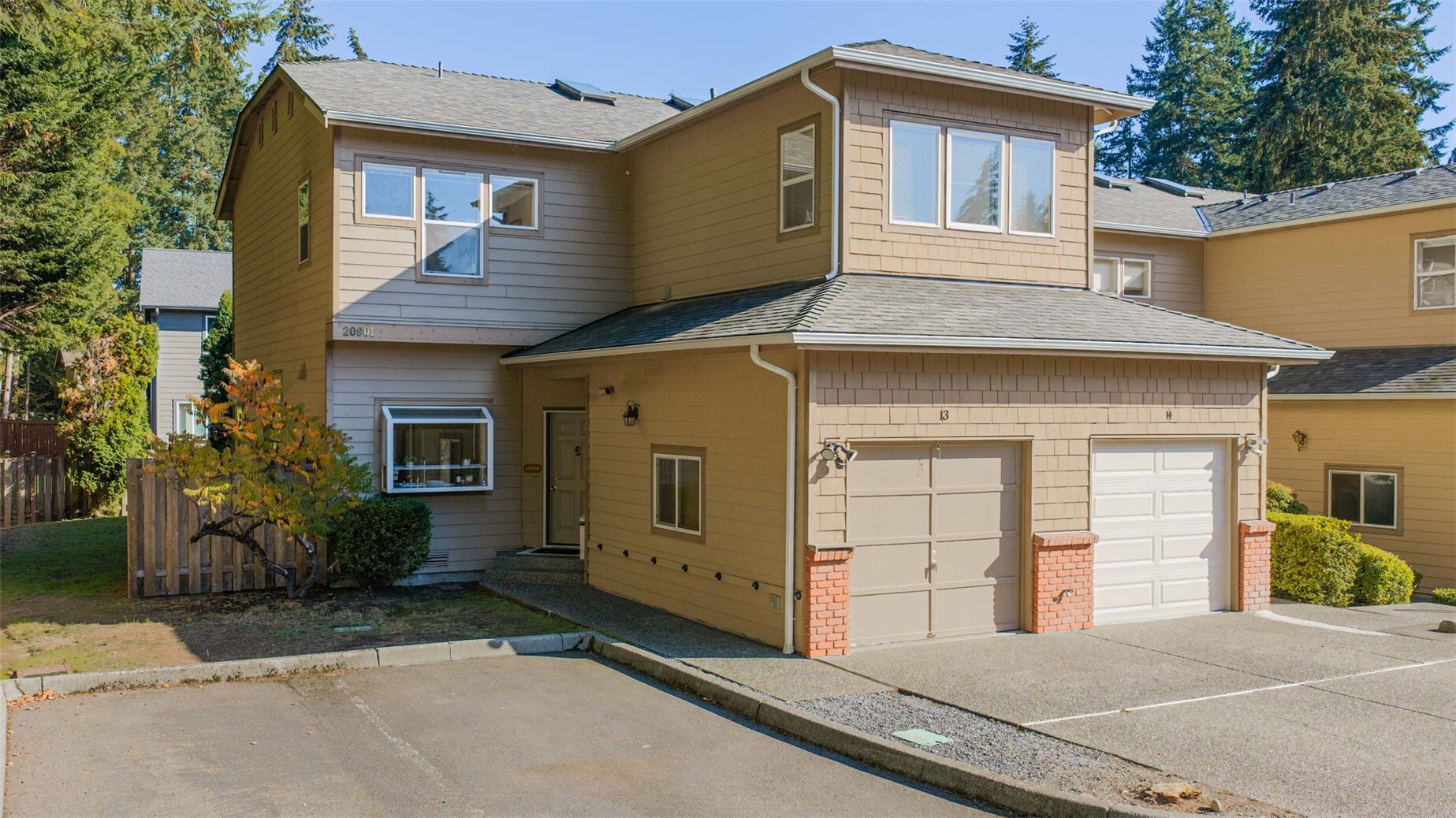 20901 Cypress Way #13 — photo